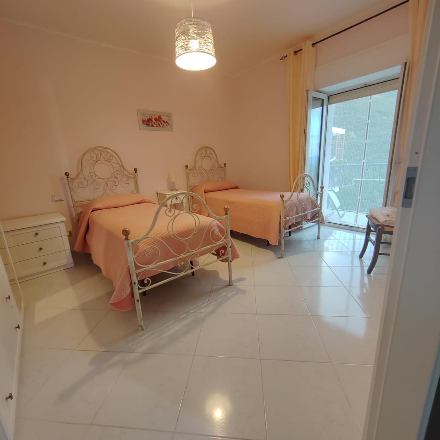 Casa San Giacomo Poggio Bustone ภายนอก รูปภาพ