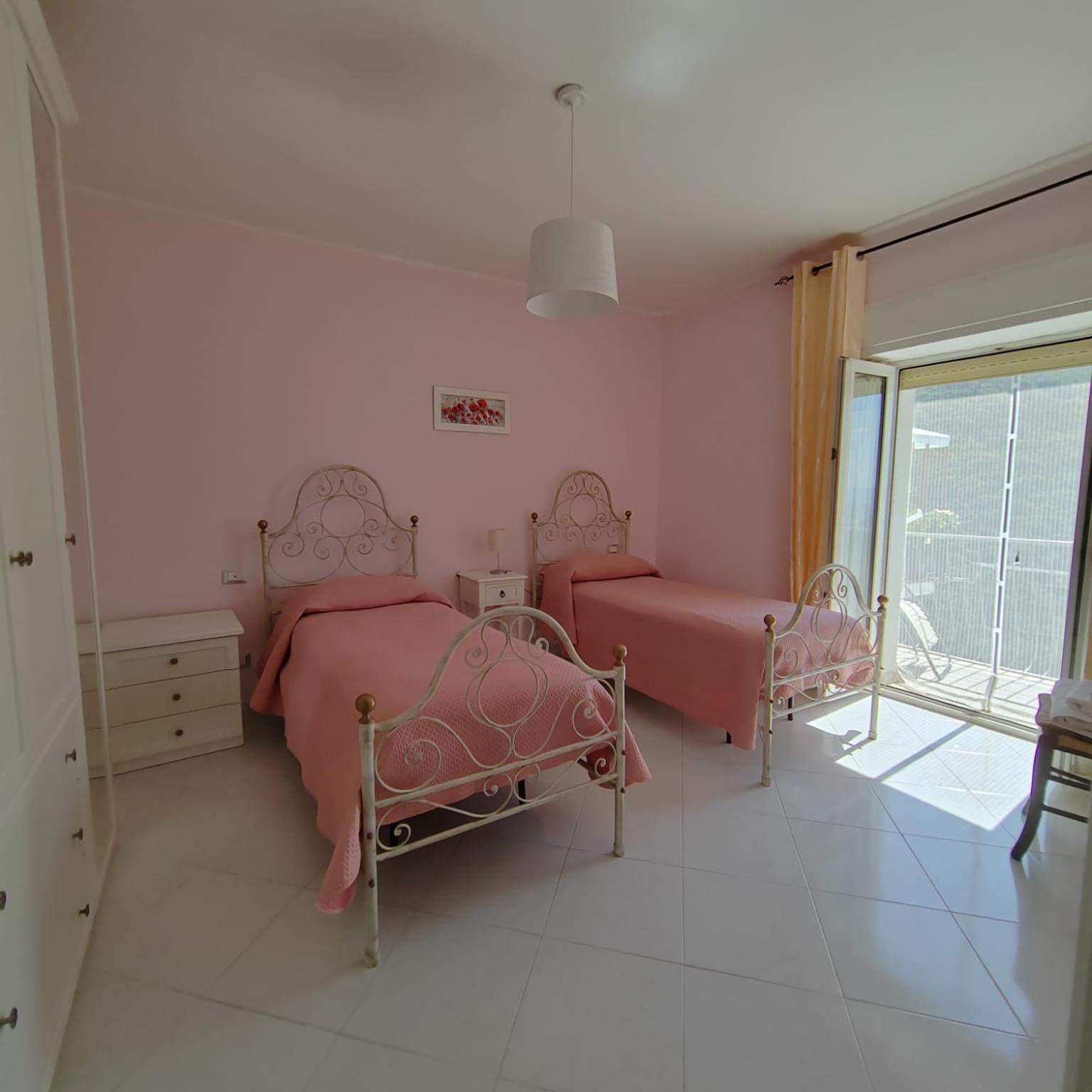 Casa San Giacomo Poggio Bustone ภายนอก รูปภาพ