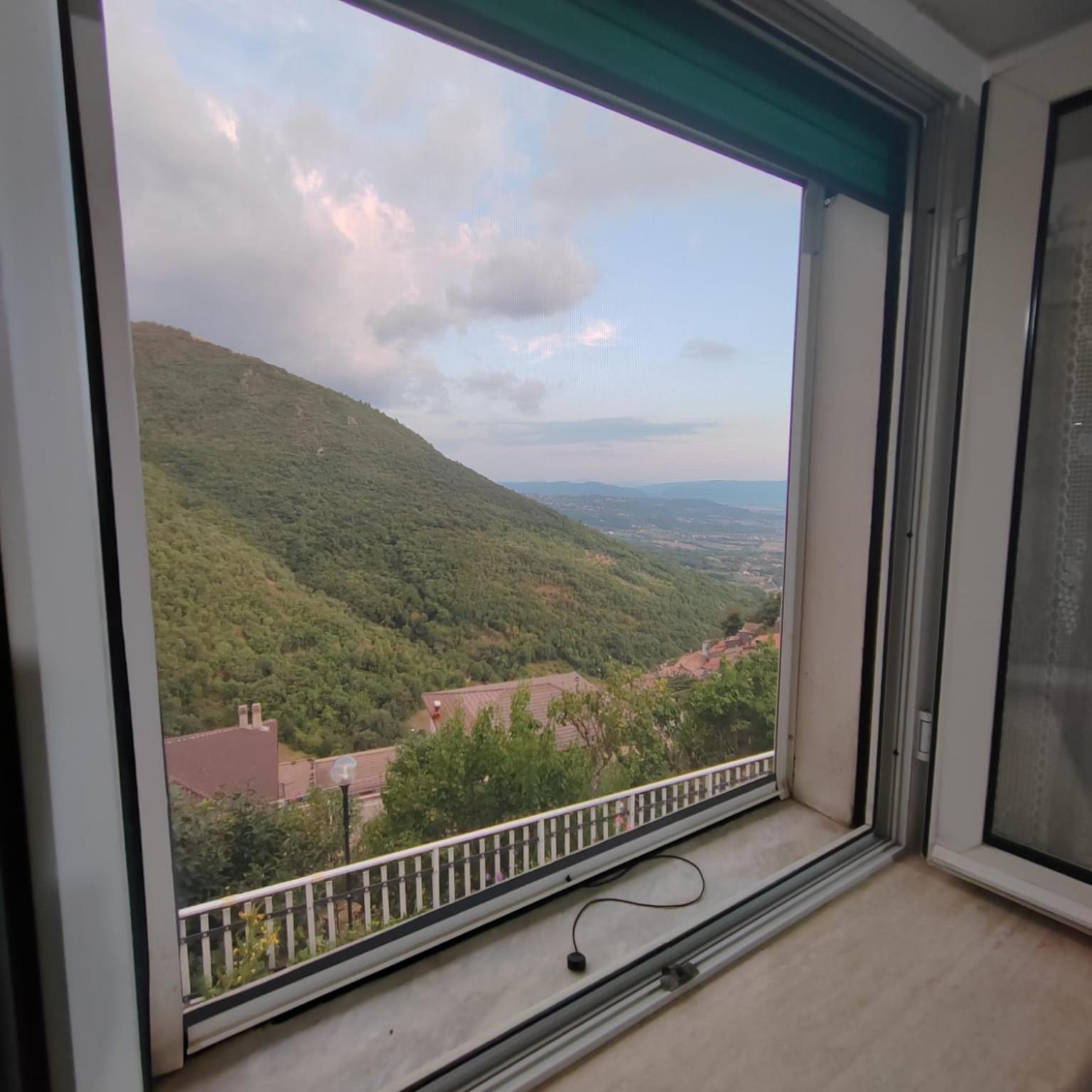 Casa San Giacomo Poggio Bustone ภายนอก รูปภาพ